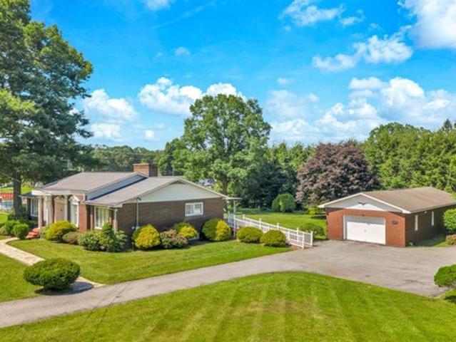 House for sale in Cool Ridge, West Virginia