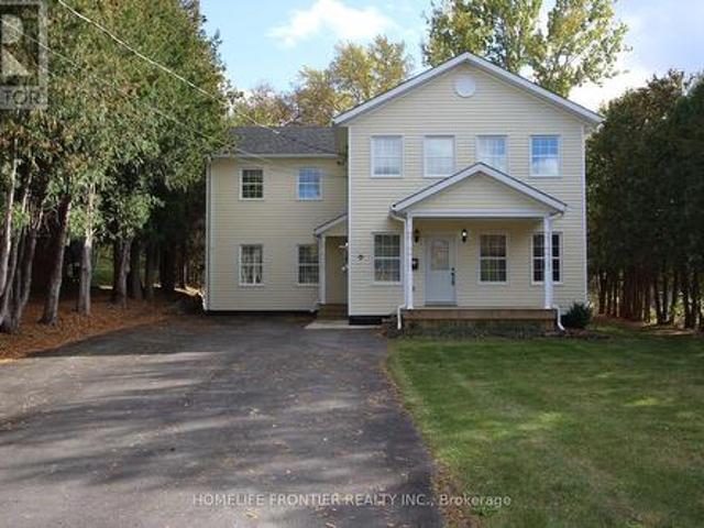 House for sale in Georgina