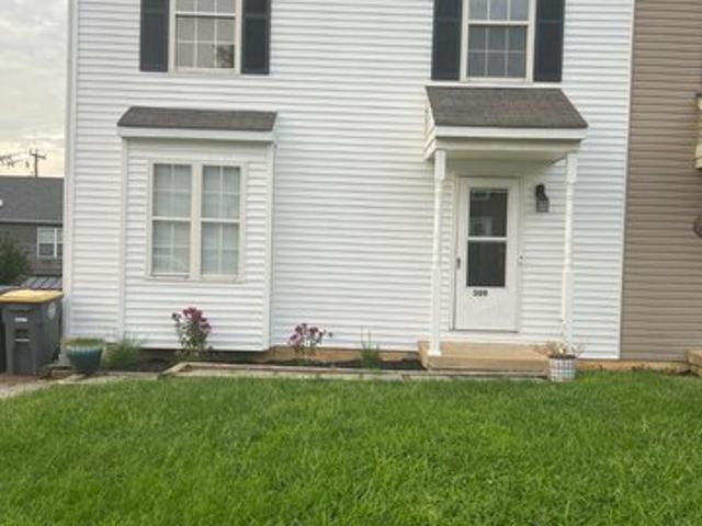 Townhouse for sale in Chester, Pennsylvania