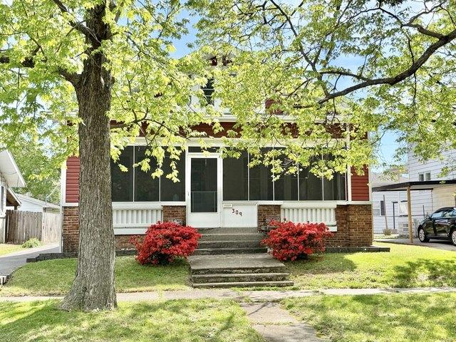 House for rent in Centralia, Illinois