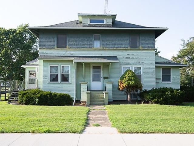 House for sale in Mclean, Illinois