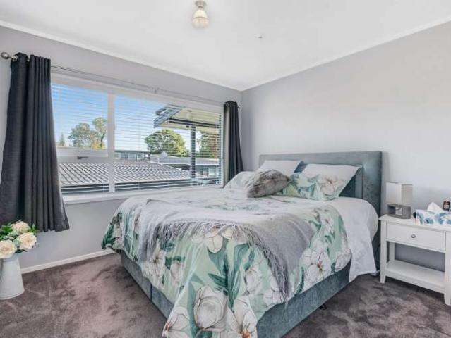 House for sale in Snells Beach