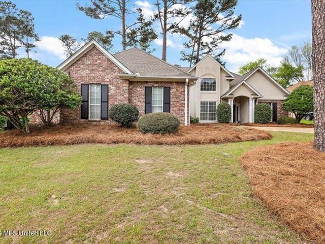 House for sale in Ridgeland, Mississippi