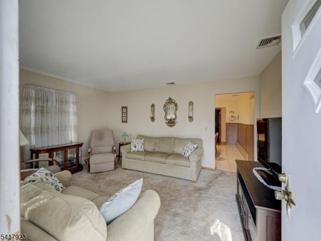 House for sale in Manville, New Jersey