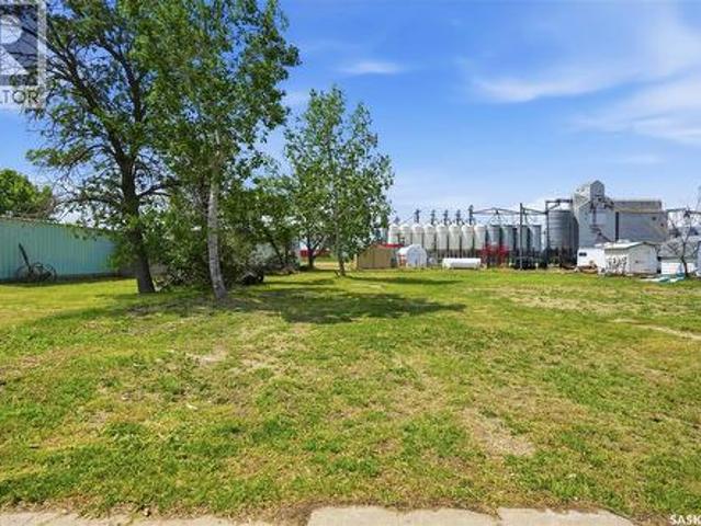 Land for sale in Avonlea, Saskatchewan