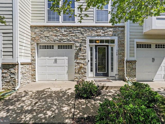 Townhouse for sale in Colonial Beach, Westmoreland County