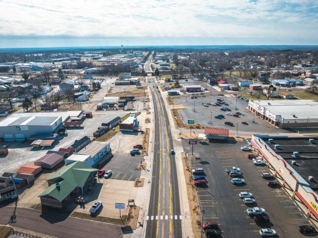 Commercial for sale in Cuba, Missouri