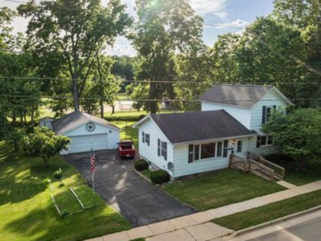 House for sale in Albany, Wisconsin