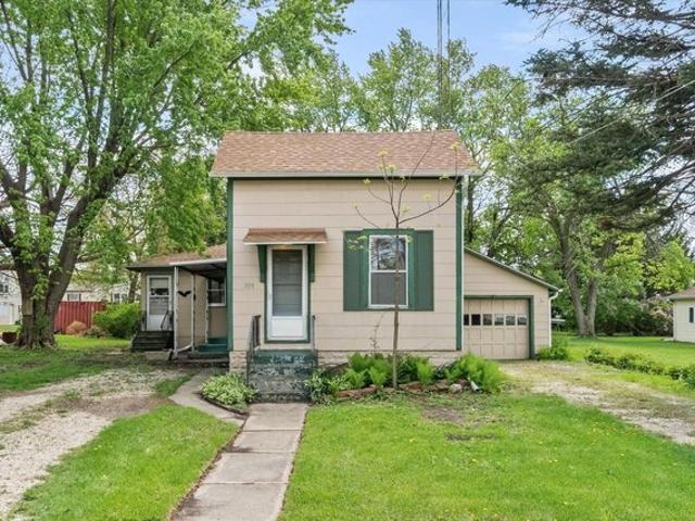House for sale in Earlville, Illinois