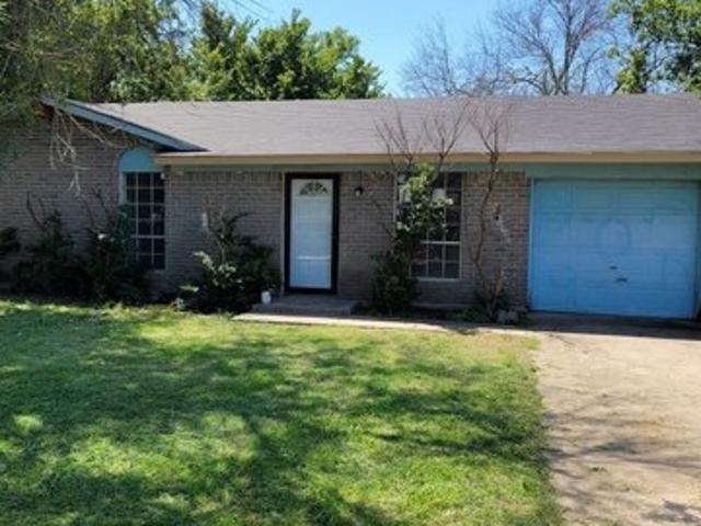 House for sale in Wilmer, Texas