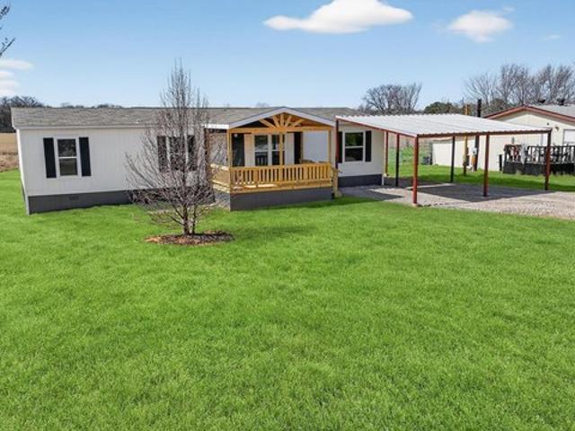 House for sale in Wise, Texas