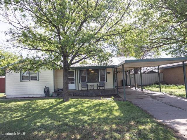 House for sale in Kress, Texas