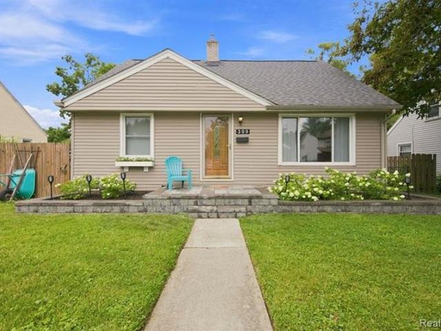 House for sale in Clawson, Michigan
