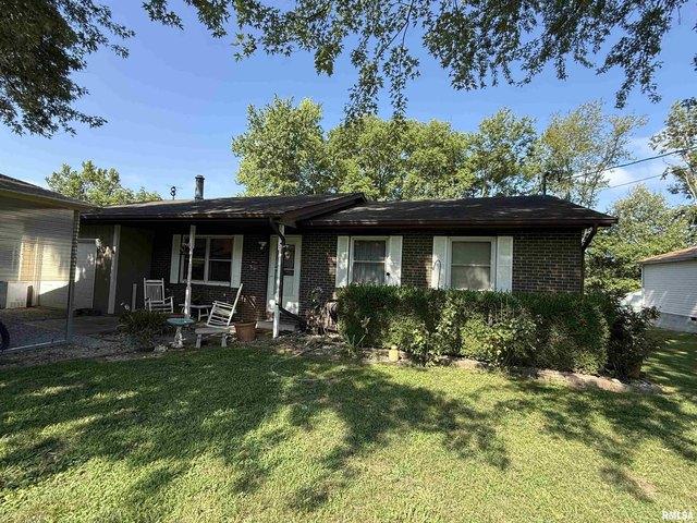 House for sale in De Soto, Illinois