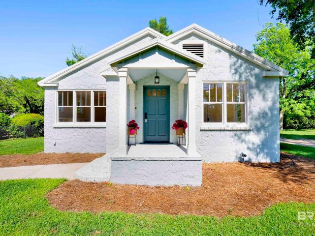 House for sale in Fairhope, Alabama