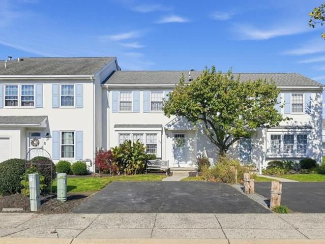 Townhouse for sale in Kings Cove, Brigantine