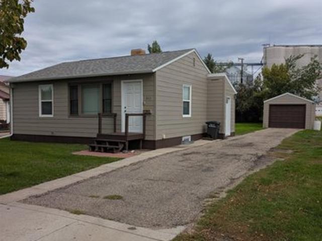 House for sale in Bottineau, North Dakota