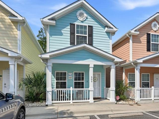 Townhouse for sale in Myrtle Beach, South Carolina