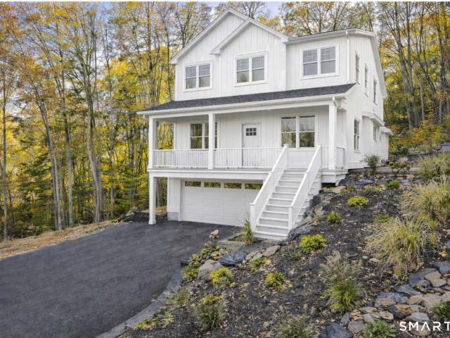 House for sale in Southbury, Connecticut