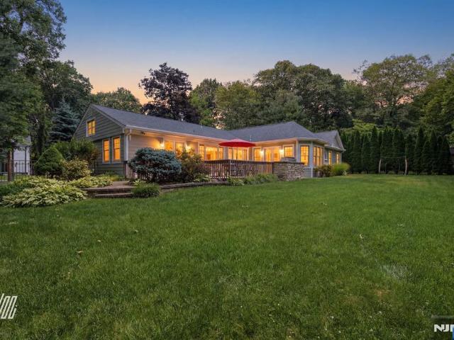House for sale in Haworth, New Jersey