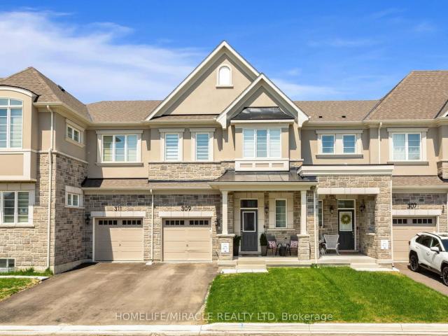 Townhouse for sale in Woburn, Ontario