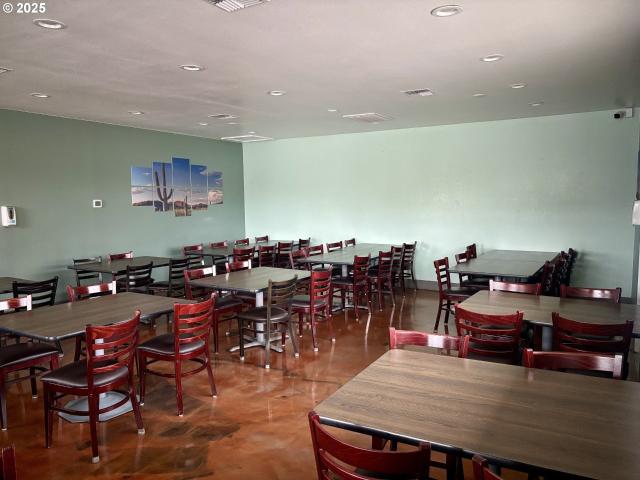 Commercial for sale in Oregonia