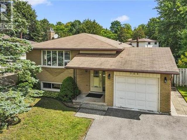 House for sale in Waterloo, Southwestern Ontario
