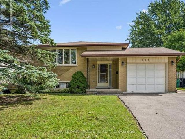 House for sale in Waterloo, Southwestern Ontario