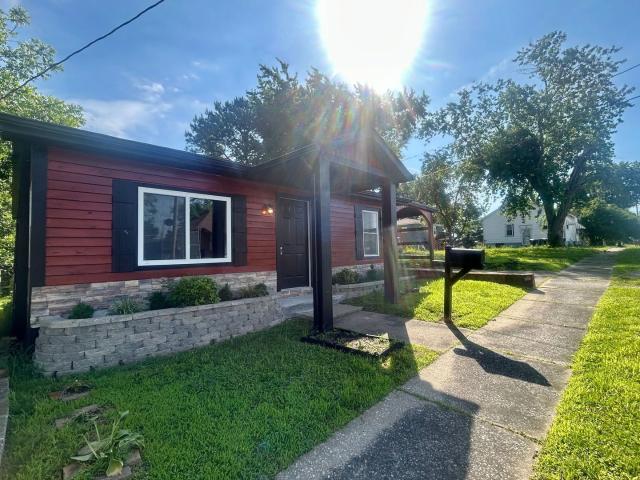 House for sale in Metropolis, Illinois