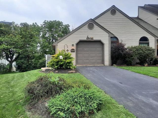 Townhouse for sale in Adamstown, Pennsylvania