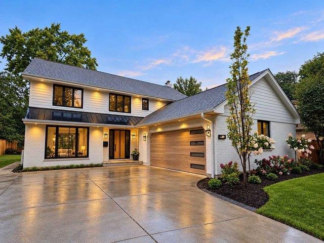 House for sale in Hinsdale, DuPage County