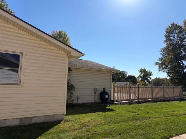 House for sale in Churubusco, Whitley County