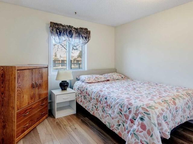 House for sale in Airdrie, Alberta