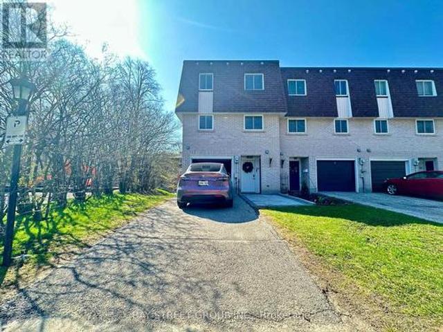 Townhouse for sale in York, Ontario