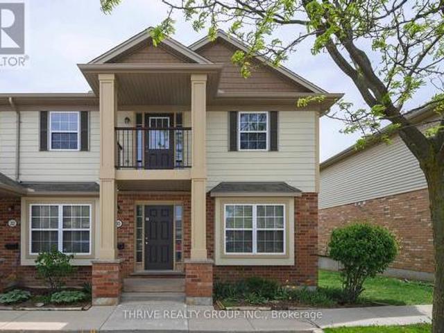Townhouse for sale in Arva, Ontario