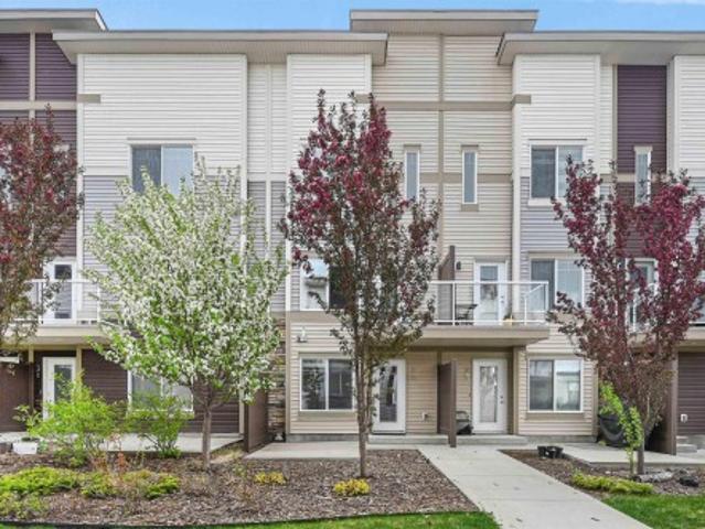 Townhouse for sale in Wedgewood, Alberta