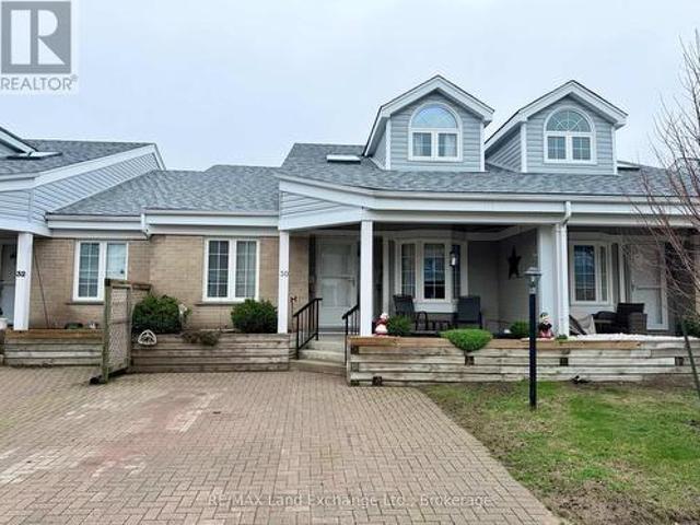 Townhouse for sale in Saugeen Shores, Ontario