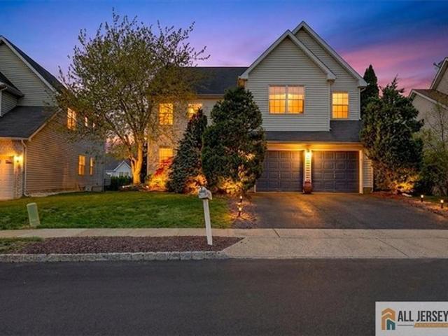 House for sale in Cliffwood, New Jersey