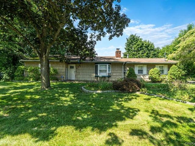 House for sale in Centereach, New York