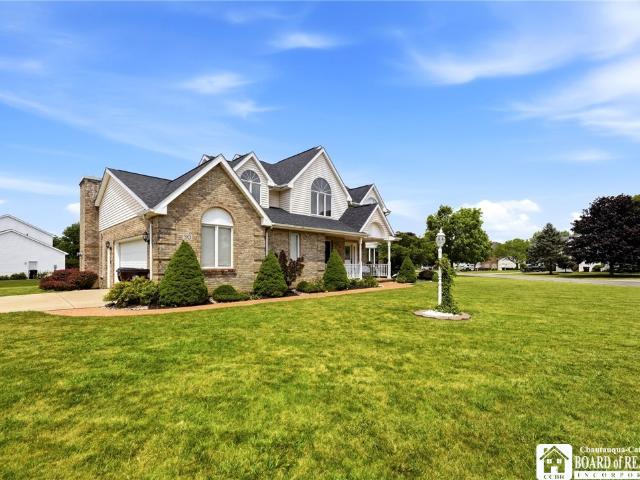 House for sale in Orchard Park, New York
