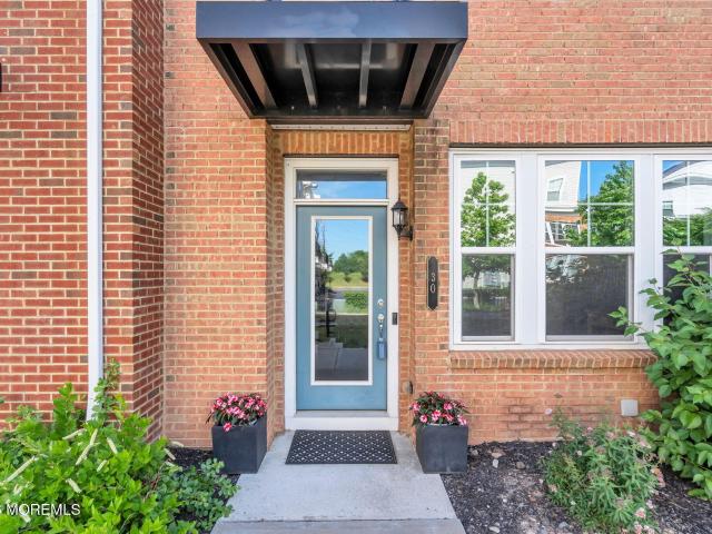 Condo for sale in North Brunswick, New Jersey