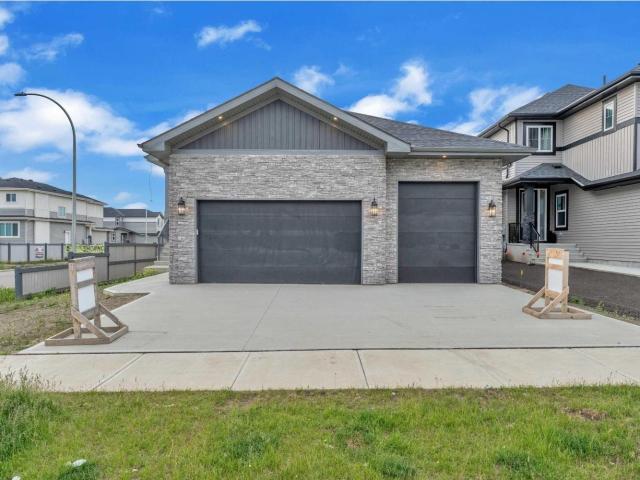 House for sale in Spruce Grove, Alberta