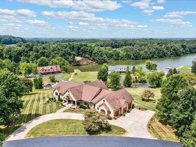 House for sale in Whitesville, Kentucky