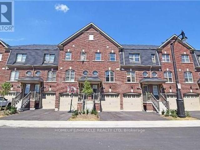 House for rent in Brampton, Golden Horseshoe