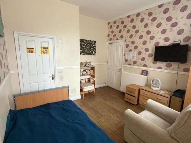House for sale in London Borough of Ealing, Greater London