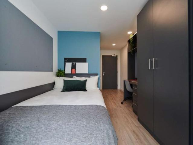 Apartment to rent in Bluebell, North Tipperary