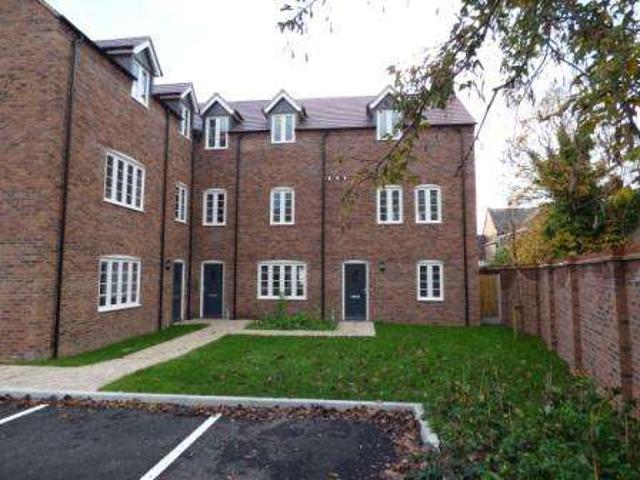 Flat for rent in Telford