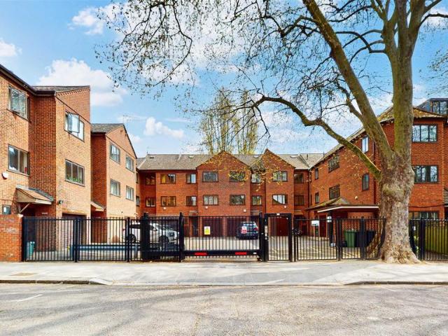 House for sale in North Kensington, Isle Of Man