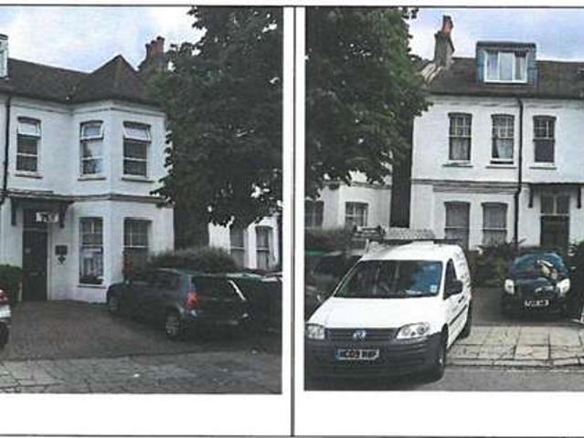 Farm for sale in London Borough of Ealing, Greater London