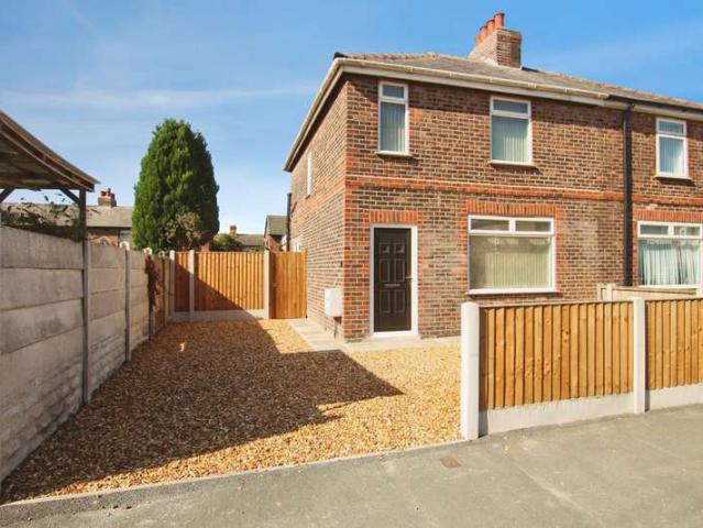 Farm for rent in St Helens